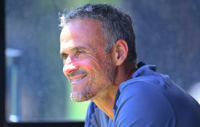 1750042686984005812.png luis enrique.png