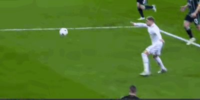 1667414178942064356.gif 82造点.gif