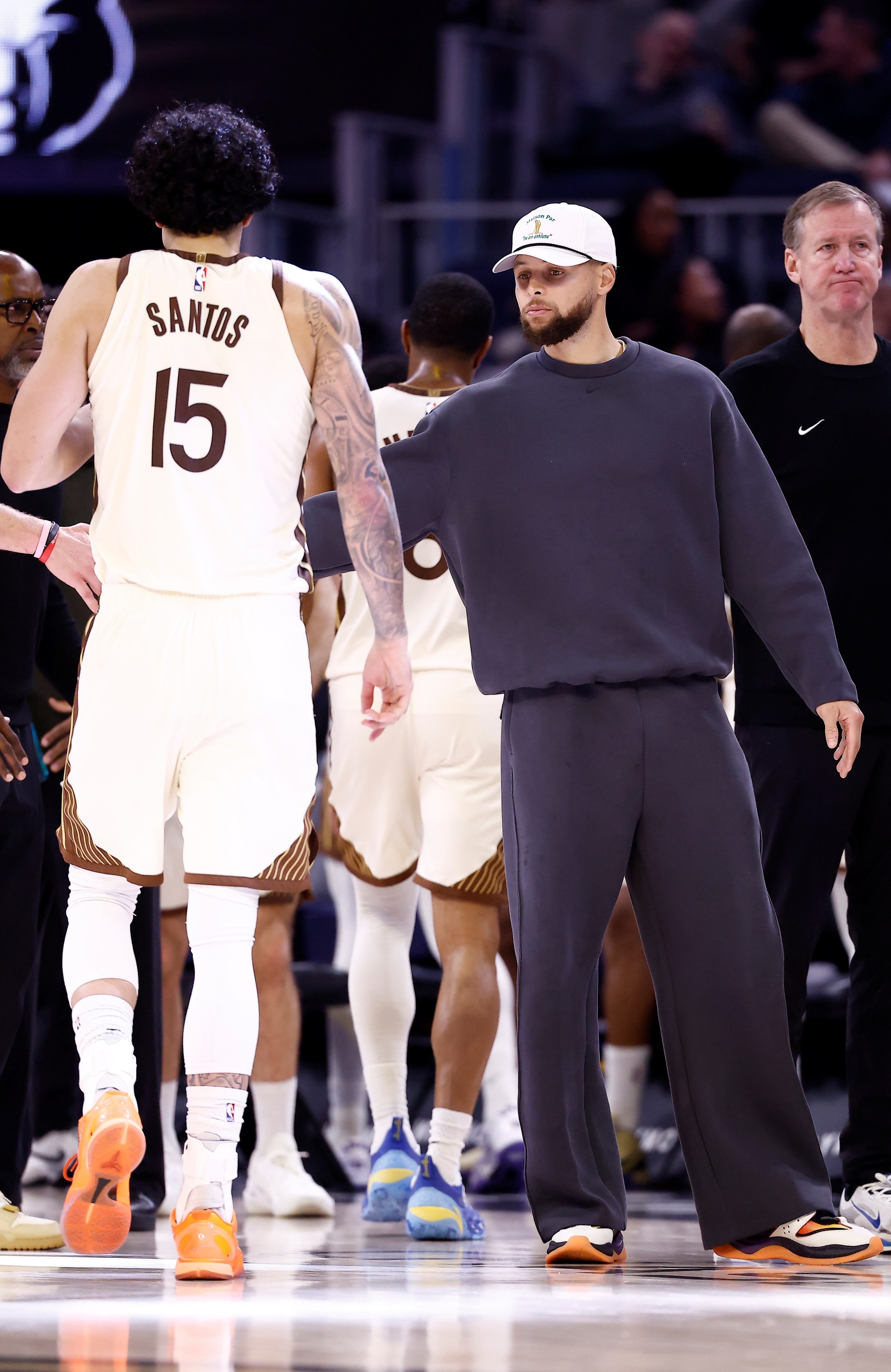 开云APP-不可或缺！在库里缺席的所有比赛中 勇士胜率仅为36.9%